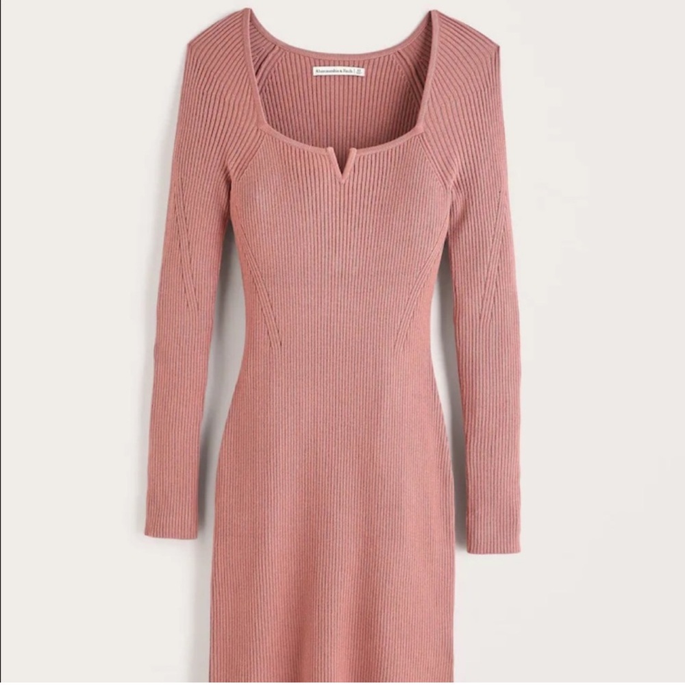 👗 Abercrombie & Fitch Dusty Pink Notch‎ Neck Mini Sweater Dress 👗